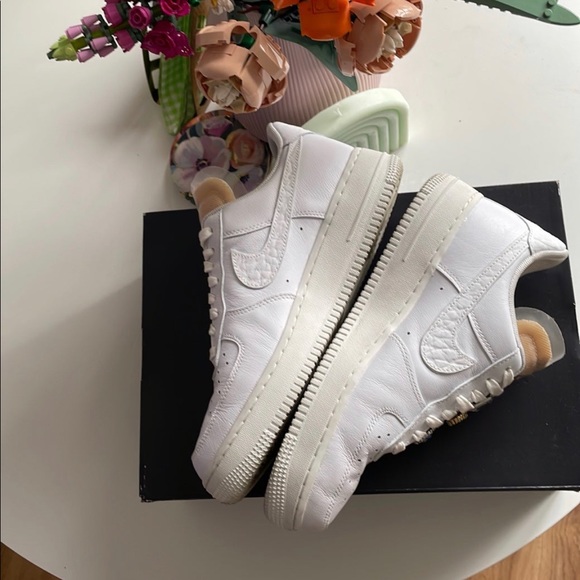 WMNS Nike Air Force 1 Low ‘07 LX ‘Bling’ - Picture 6 of 9